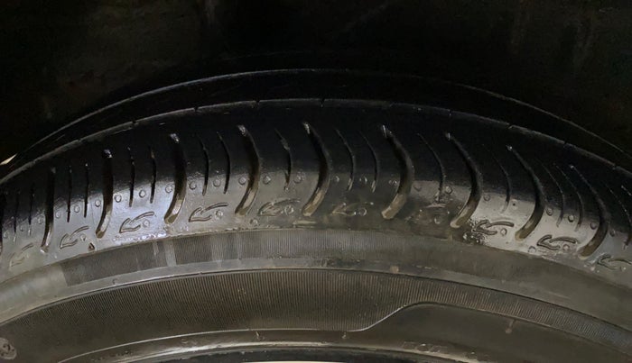 2023 Honda Amaze 1.2L I-VTEC VX CVT, Petrol, Automatic, 35,969 km, Right Rear Tyre Tread