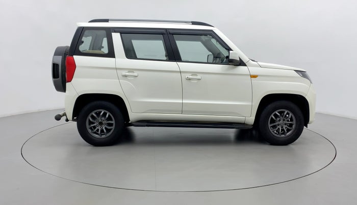 2018 Mahindra TUV300 T10, Diesel, Manual, 61,221 km, Right Side View