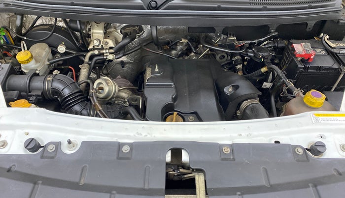2018 Mahindra TUV300 T10, Diesel, Manual, 61,221 km, Open Bonet