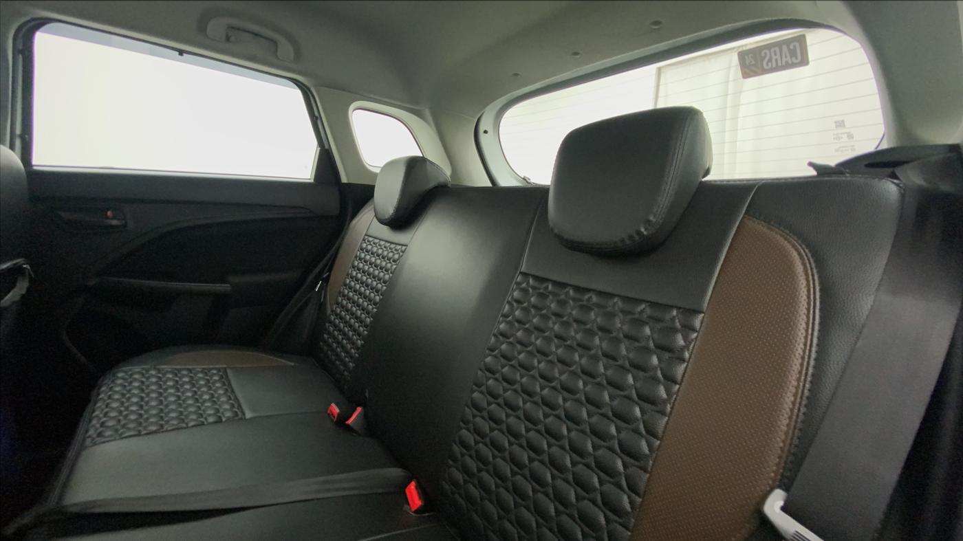 2022 Maruti BREZZA VXI SMART HYBRID, Petrol, Manual, 4,380 km, Right Side Rear Door Cabin