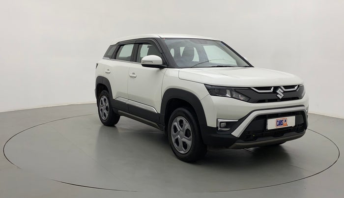 2022 Maruti BREZZA VXI SMART HYBRID, Petrol, Manual, 4,380 km, Right Front Diagonal