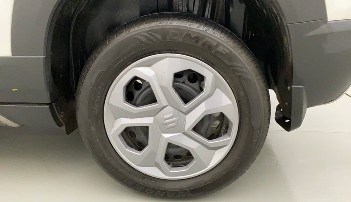 2022 Maruti BREZZA VXI SMART HYBRID, Petrol, Manual, 4,380 km, Left Rear Wheel