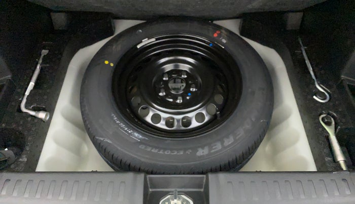 2022 Maruti BREZZA VXI SMART HYBRID, Petrol, Manual, 4,380 km, Spare Tyre