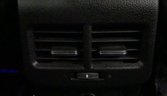 2022 Maruti BREZZA VXI SMART HYBRID, Petrol, Manual, 4,380 km, Rear AC Vents