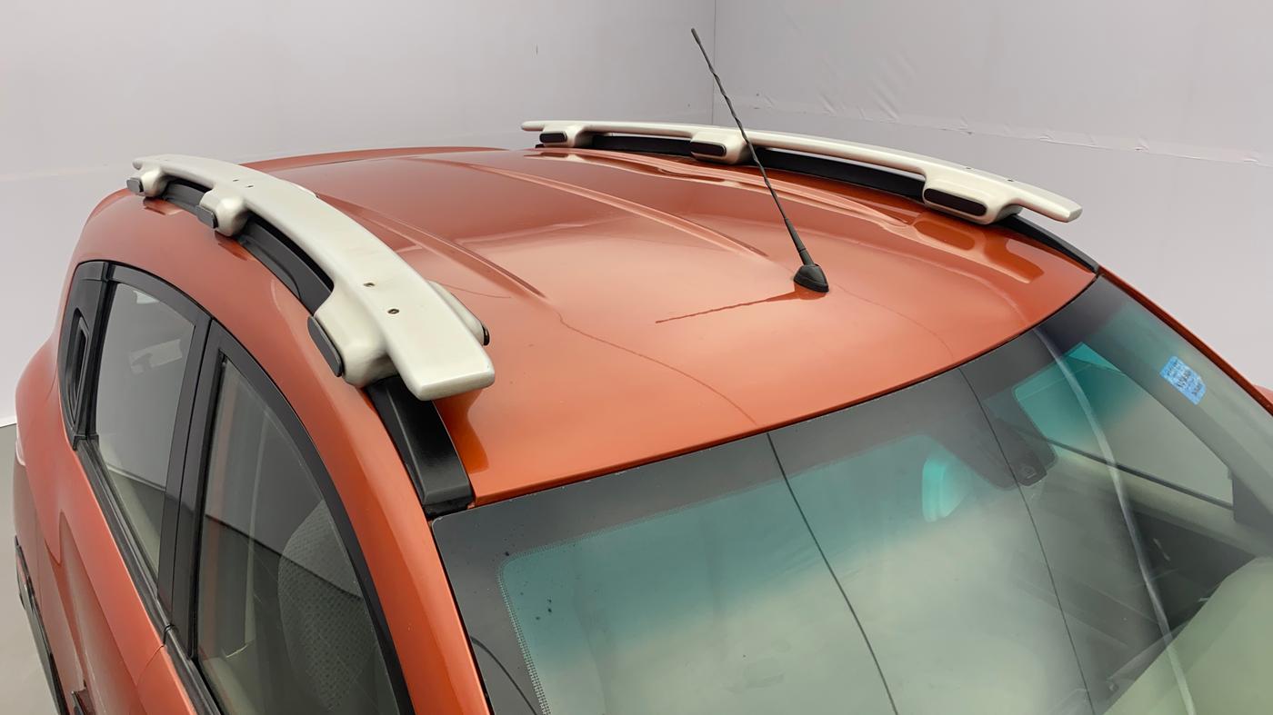 2016 Mahindra Kuv100 K6 6 STR, Petrol, Manual, 54,562 km, Roof