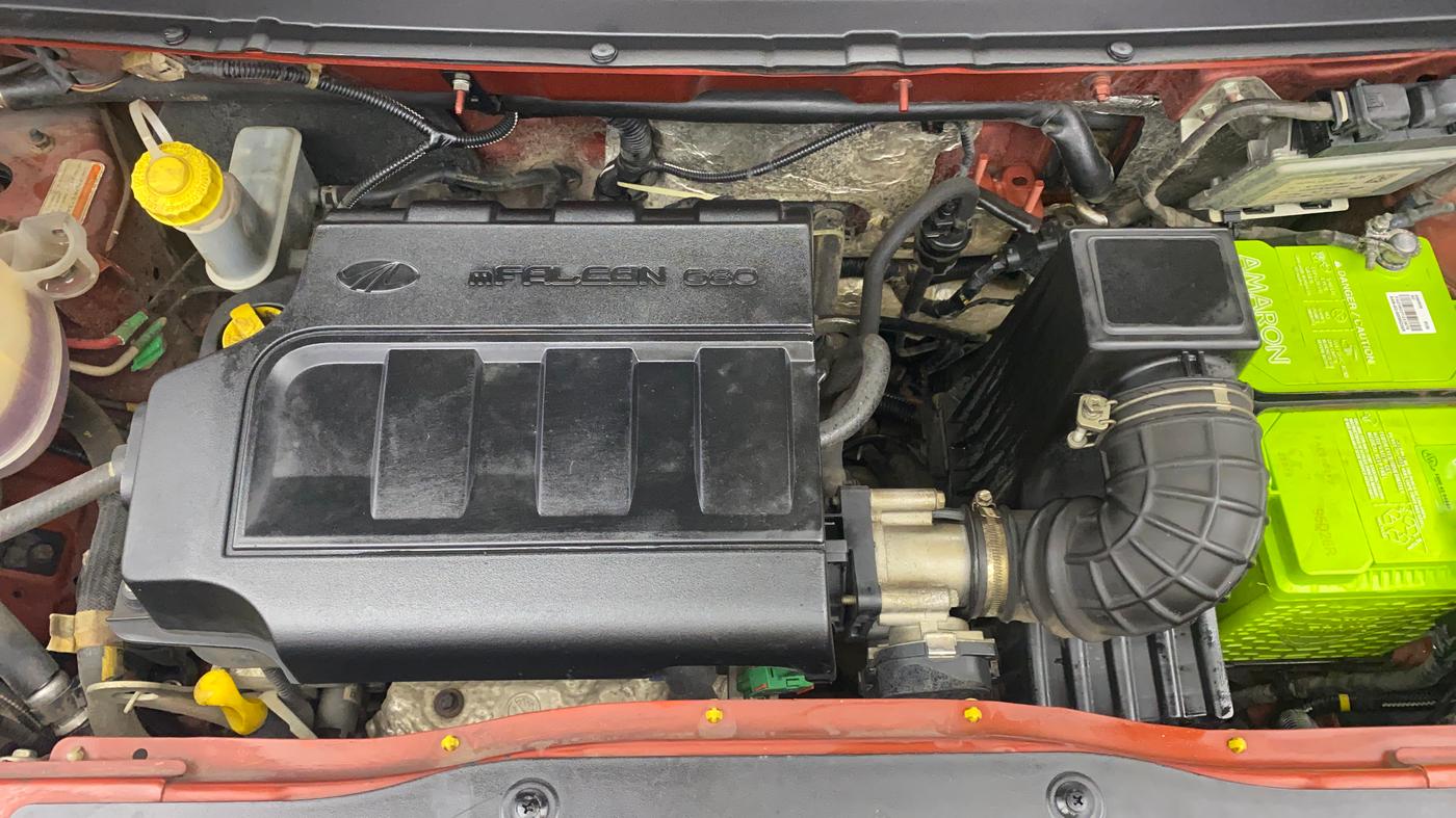 2016 Mahindra Kuv100 K6 6 STR, Petrol, Manual, 54,562 km, Open Bonet