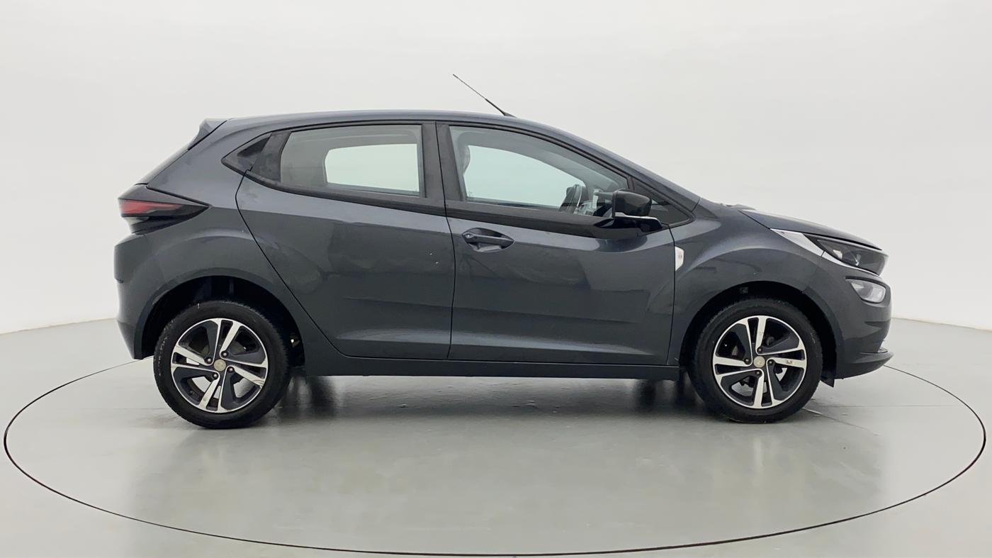 2020 Tata ALTROZ XZ 1.2, Petrol, Manual, 18,728 km, Right Side View