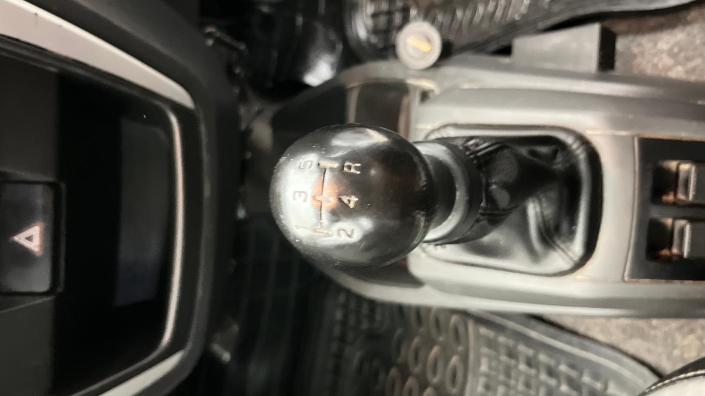 2018 Maruti Alto 800 LXI, Petrol, Manual, 72,428 km, Gear Lever