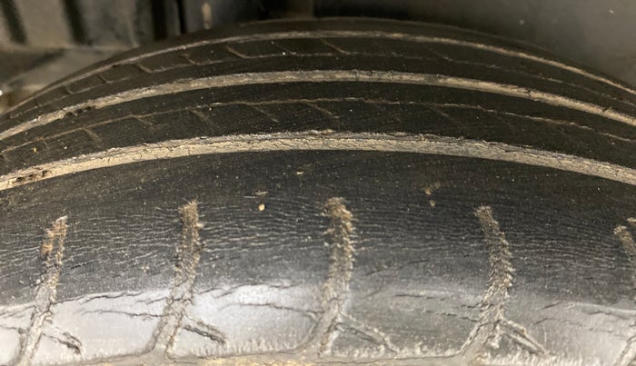 2012 Maruti Swift Dzire ZDI, Diesel, Manual, 93,383 km, Right Rear Tyre Tread