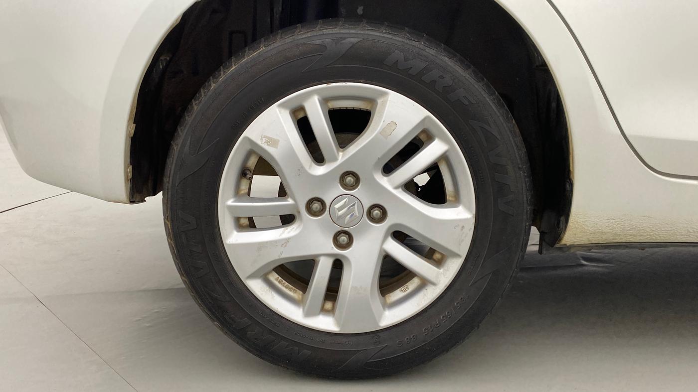 2012 Maruti Swift Dzire ZDI, Diesel, Manual, 93,383 km, Right Rear Wheel