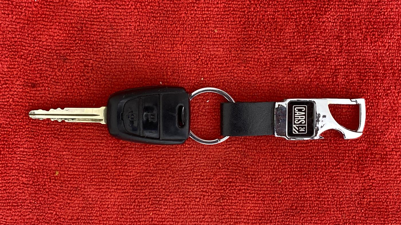 2018 Hyundai Grand i10 SPORTZ AT 1.2 KAPPA VTVT, Petrol, Automatic, 52,877 km, Key Close Up
