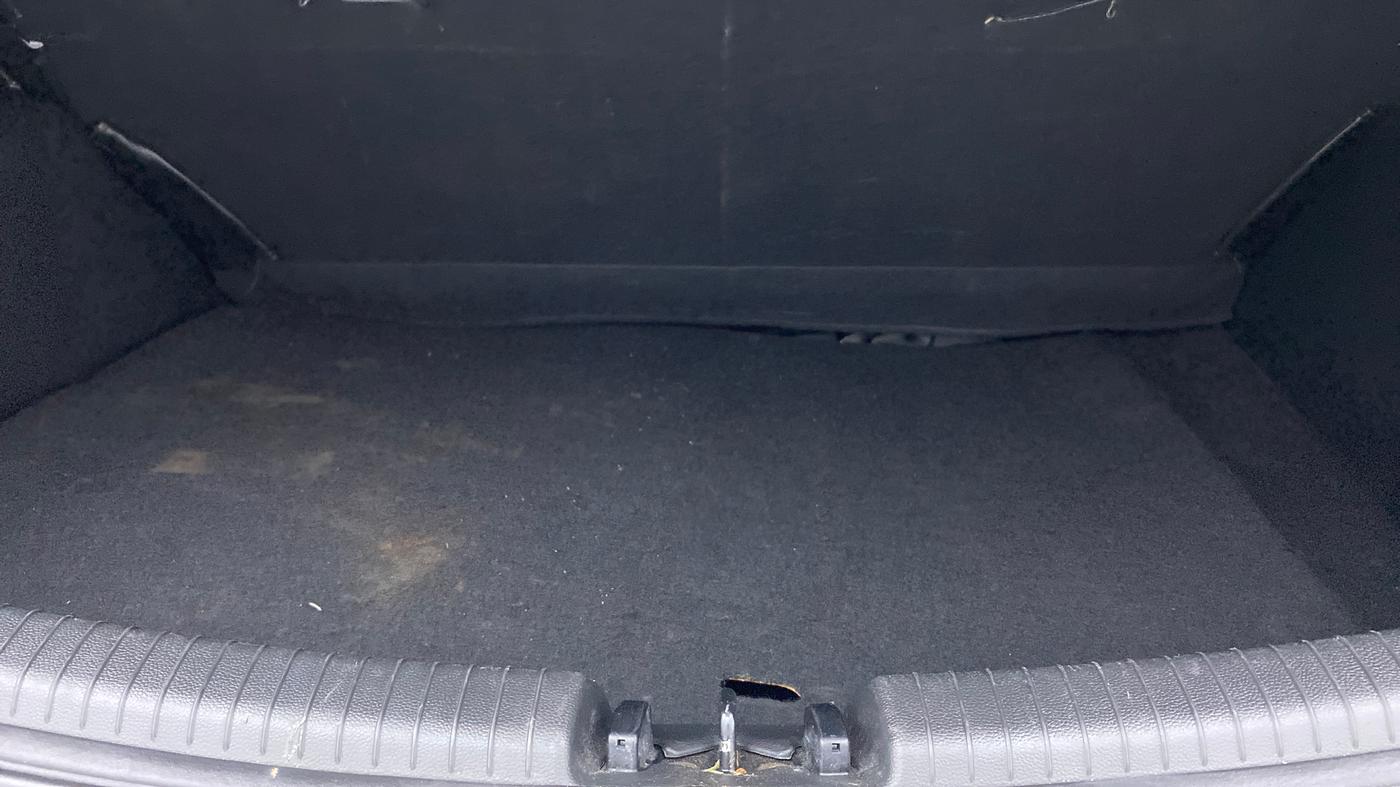 2018 Hyundai Grand i10 SPORTZ AT 1.2 KAPPA VTVT, Petrol, Automatic, 52,877 km, Boot Inside