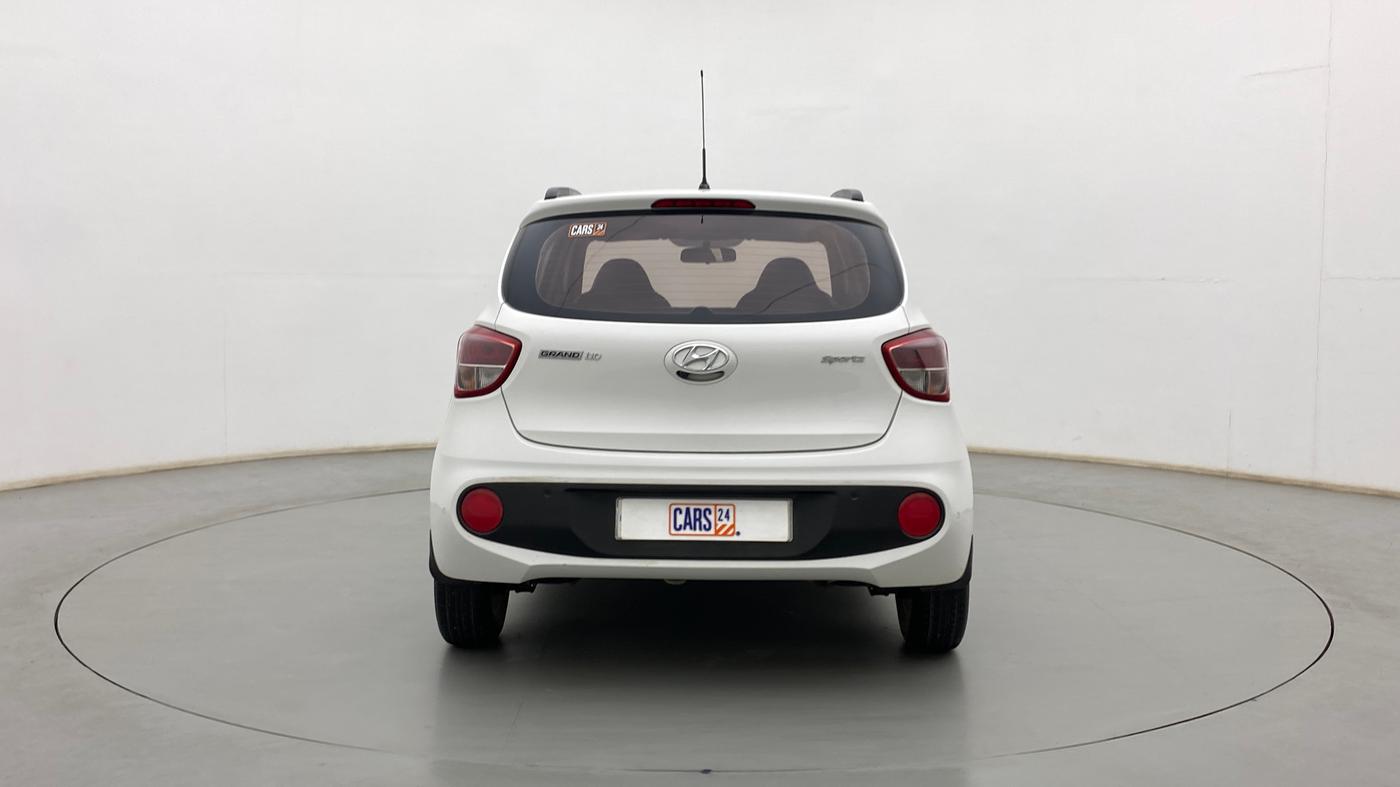 2018 Hyundai Grand i10 SPORTZ AT 1.2 KAPPA VTVT, Petrol, Automatic, 52,877 km, Back/Rear