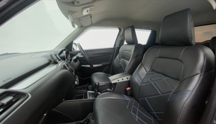 2018 Maruti Swift ZXI PLUS, CNG, Manual, 50,288 km, Right Side Front Door Cabin