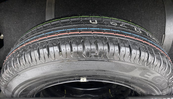 2018 Maruti Swift ZXI PLUS, CNG, Manual, 50,288 km, Spare Tyre