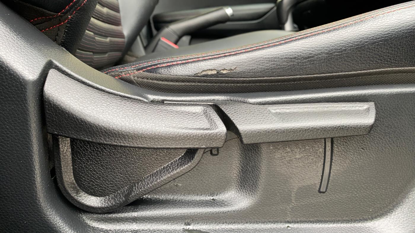 2022 KIA SONET GTX PLUS 1.0 IMT, Petrol, Manual, 45,239 km, Driver Side Adjustment Panel