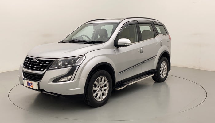2018 Mahindra XUV500 W9, Diesel, Manual, 60,862 km, Left Front Diagonal