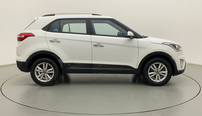 2015 Hyundai Creta SX PLUS 1.6 PETROL, Petrol, Manual, 34,899 km, Right Side View