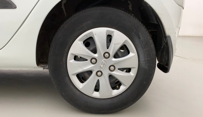 2012 Hyundai i10 MAGNA 1.1, Petrol, Manual, 30,438 km, Left Rear Wheel