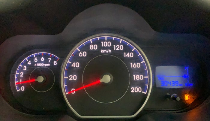 2012 Hyundai i10 MAGNA 1.1, Petrol, Manual, 30,438 km, Odometer Image