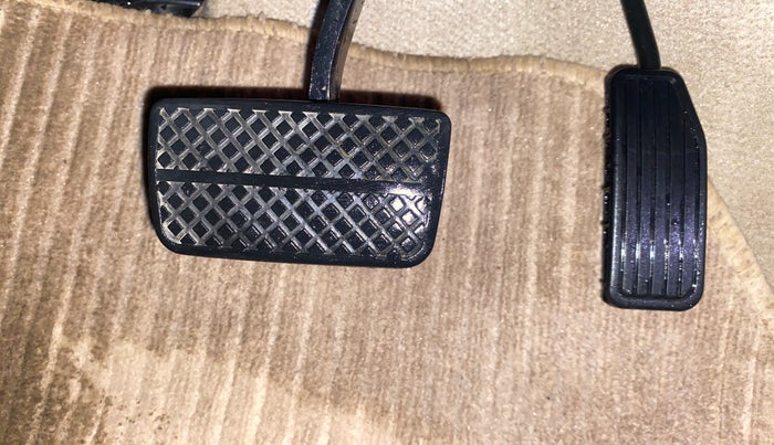 2016 Honda Amaze 1.2L I-VTEC VX AT, Petrol, Automatic, 39,212 km, Pedals