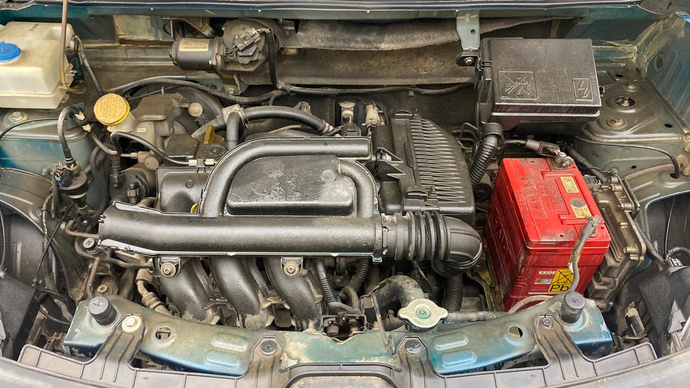 2019 Renault Kwid CLIMBER 1.0 AMT (O), Petrol, Automatic, 36,587 km, Engine View