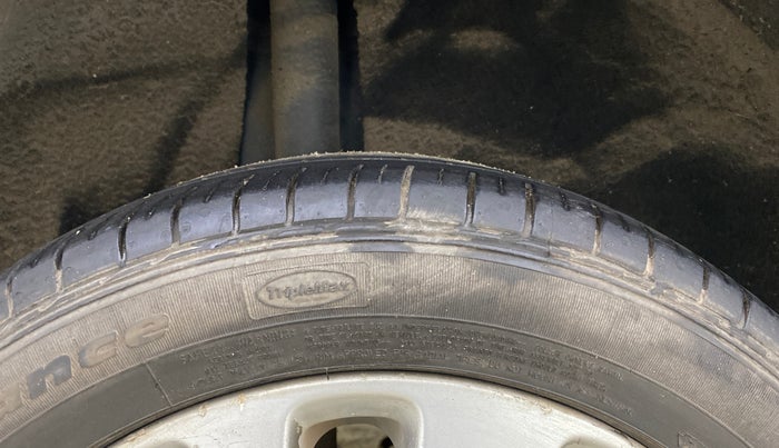 2017 Maruti Baleno ZETA PETROL 1.2, Petrol, Manual, 73,304 km, Right Rear Tyre Tread