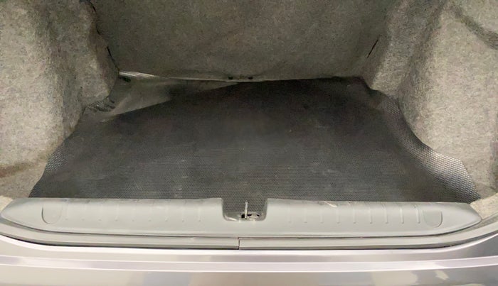 2019 Honda Amaze 1.2L I-VTEC V CVT, Petrol, Automatic, 49,619 km, Boot Inside