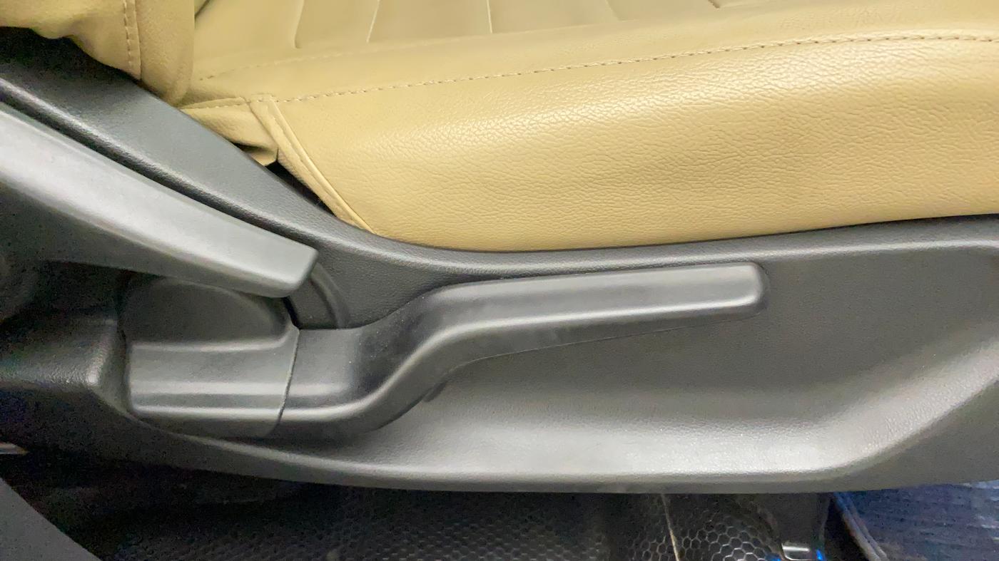 2019 Honda Amaze 1.2L I-VTEC V CVT, Petrol, Automatic, 49,619 km, Driver Side Adjustment Panel