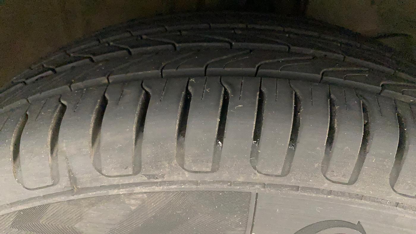 2019 Honda Amaze 1.2L I-VTEC V CVT, Petrol, Automatic, 49,619 km, Right Front Tyre Tread