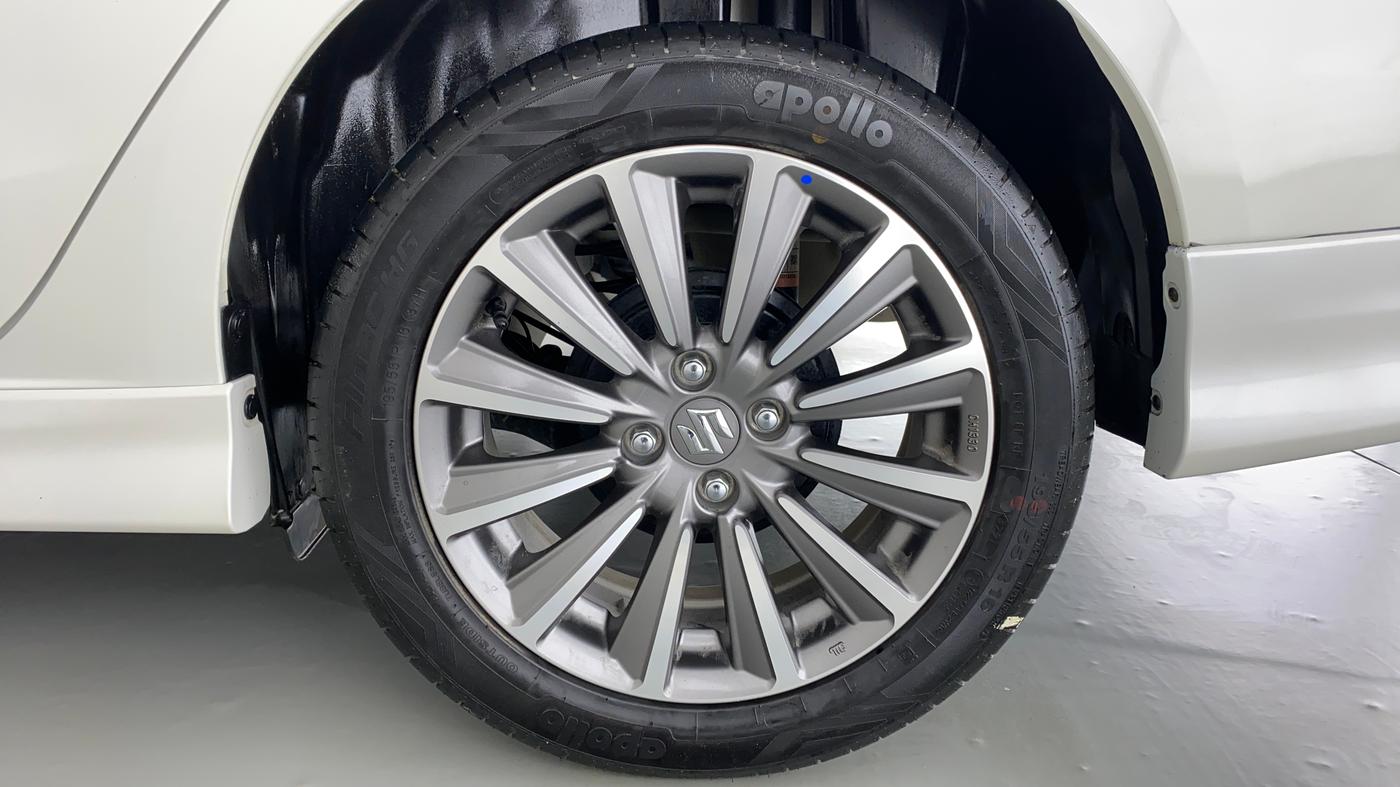2021 Maruti Ciaz ALPHA 1.5 AT SHVS, Petrol, Automatic, 2,560 km, Left Rear Wheel