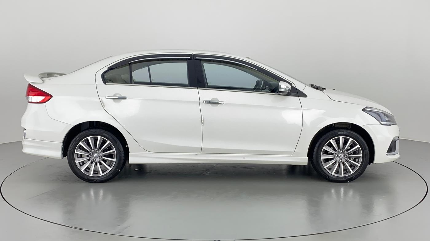2021 Maruti Ciaz ALPHA 1.5 AT SHVS, Petrol, Automatic, 2,560 km, Right Side View