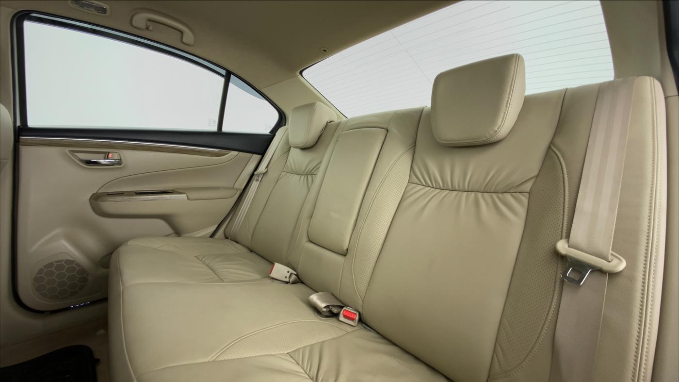 2021 Maruti Ciaz ALPHA 1.5 AT SHVS, Petrol, Automatic, 2,560 km, Right Side Rear Door Cabin