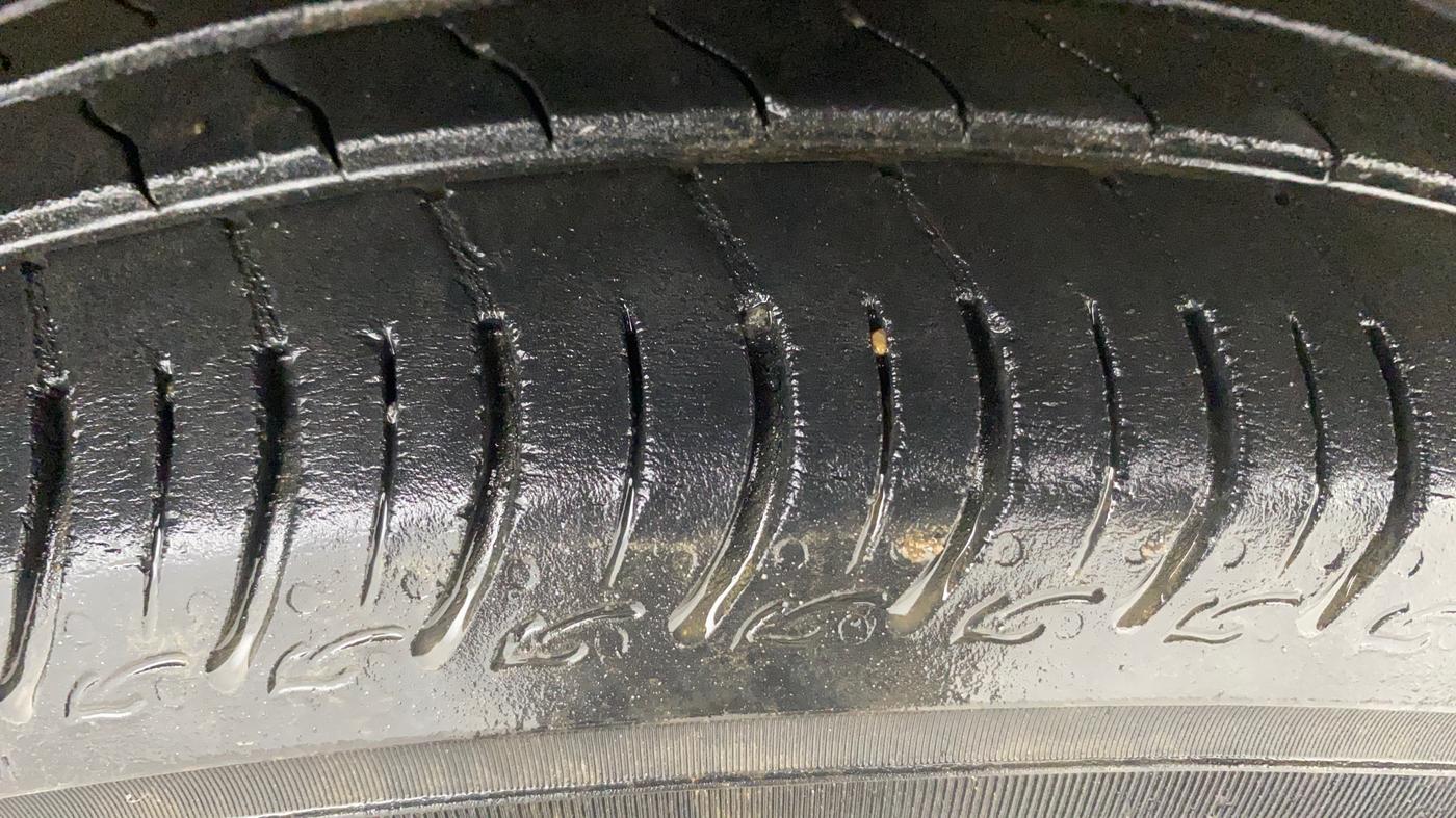 2022 Maruti S PRESSO VXI+, Petrol, Manual, 29,439 km, Right Front Tyre Tread