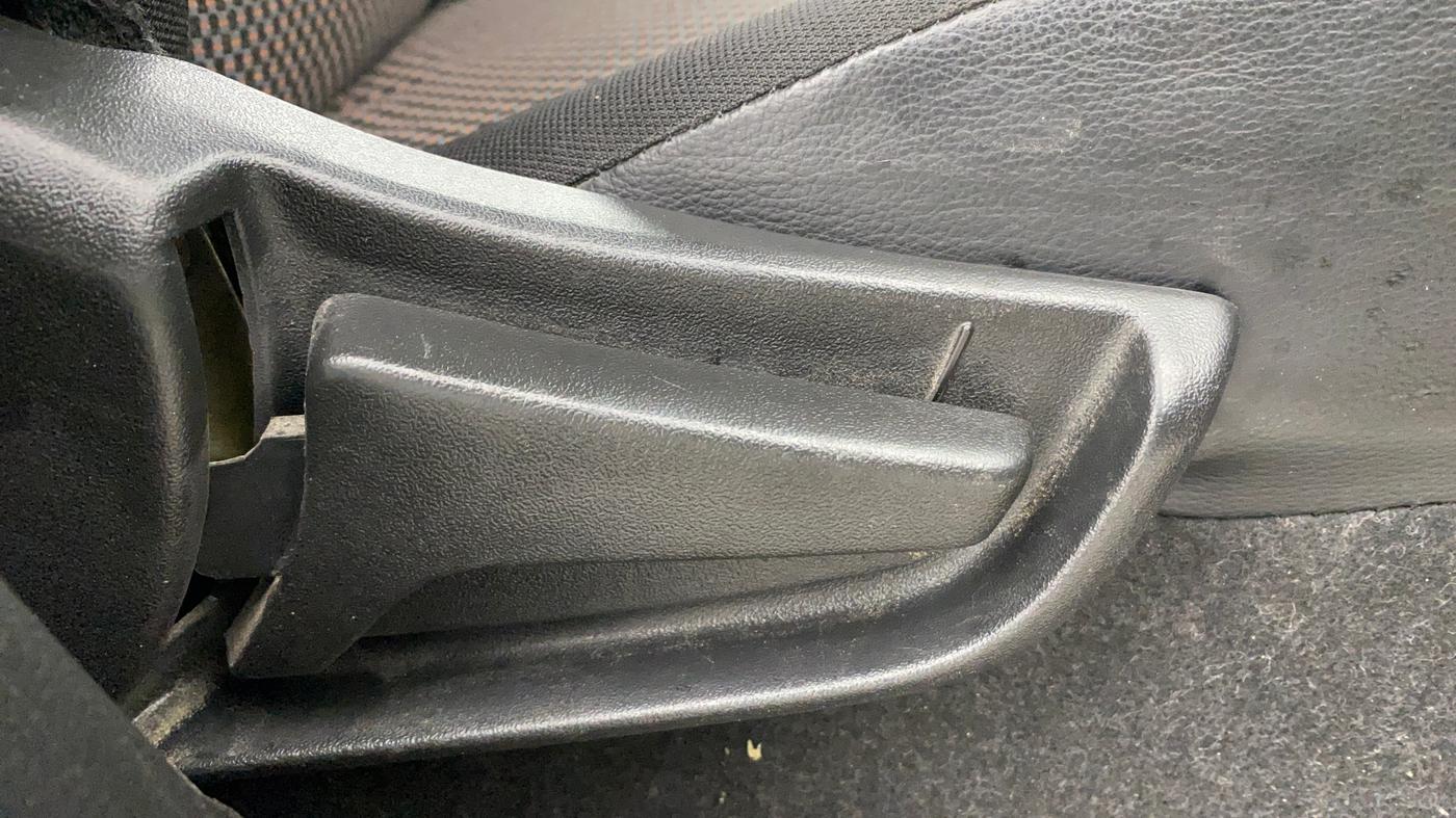 2022 Maruti S PRESSO VXI+, Petrol, Manual, 29,439 km, Driver Side Adjustment Panel