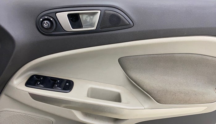 2016 Ford Ecosport TITANIUM 1.5L PETROL AT, Petrol, Automatic, 45,756 km, Driver Side Door Panels Control