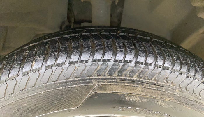 2016 Ford Ecosport TITANIUM 1.5L PETROL AT, Petrol, Automatic, 45,756 km, Right Front Tyre Tread