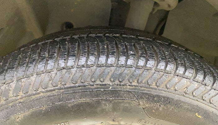 2016 Ford Ecosport TITANIUM 1.5L PETROL AT, Petrol, Automatic, 45,756 km, Left Front Tyre Tread