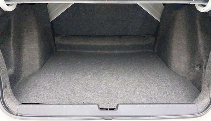 2021 Honda City 1.5L I-VTEC V MT 4TH GEN, Petrol, Manual, 13,969 km, Boot Inside
