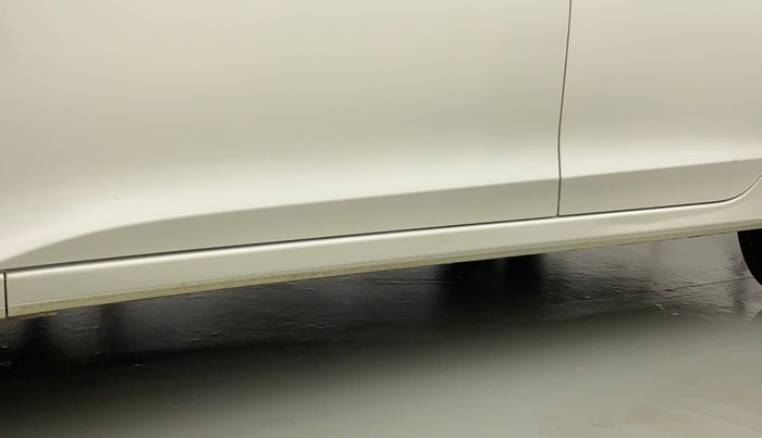 2021 Honda City 1.5L I-VTEC V MT 4TH GEN, Petrol, Manual, 13,969 km, Left running board - Minor scratches