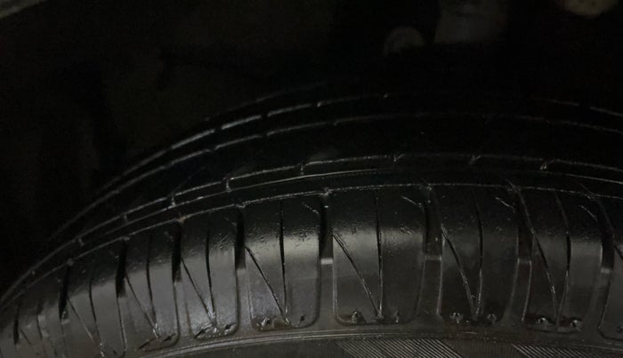 2018 Honda City 1.5L I-VTEC V MT, Petrol, Manual, 30,387 km, Left Front Tyre Tread