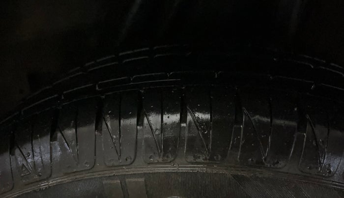 2018 Honda City 1.5L I-VTEC V MT, Petrol, Manual, 30,387 km, Left Rear Tyre Tread