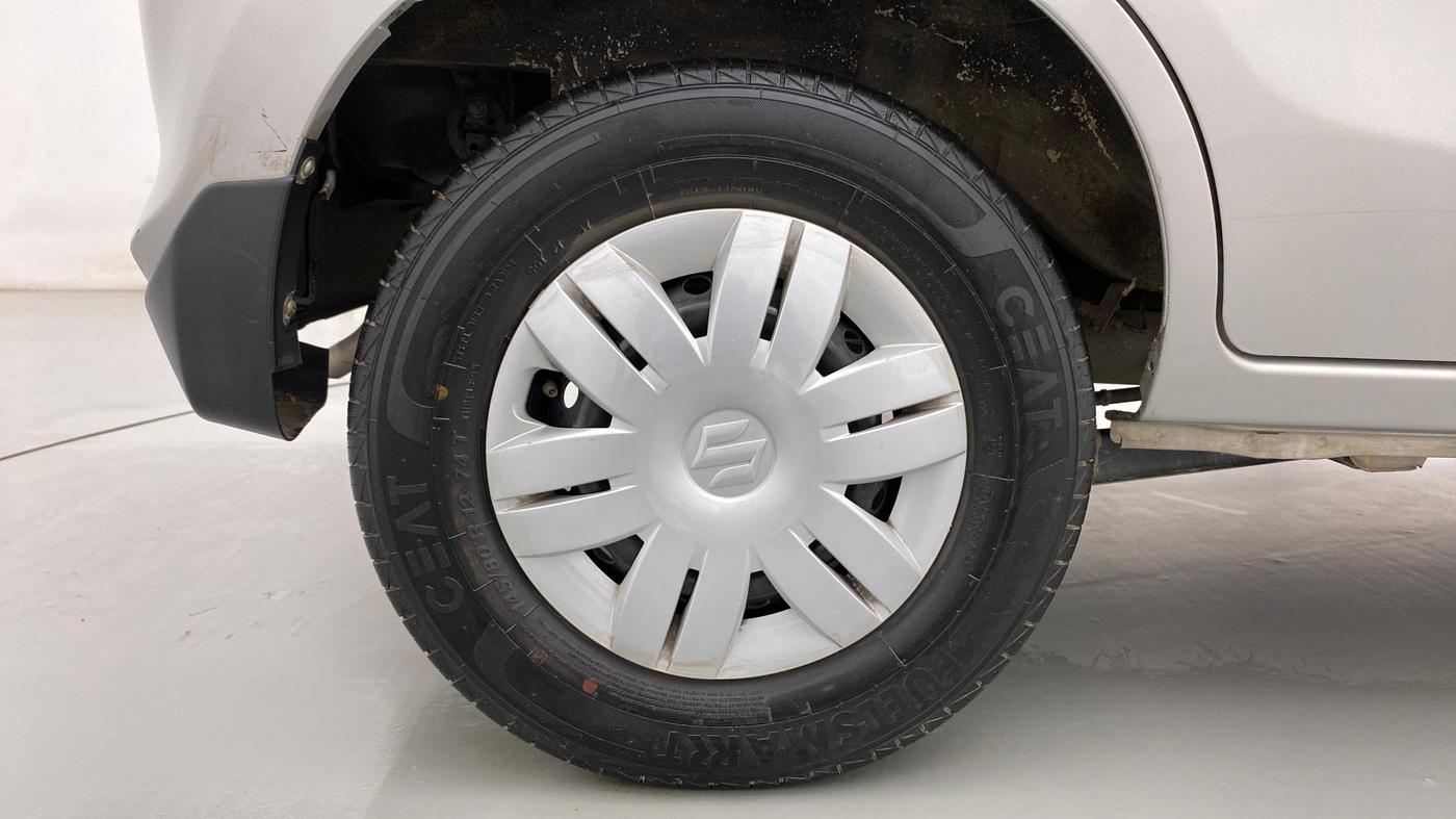 2022 Maruti Alto LXI O, Petrol, Manual, 7,372 km, Right Rear Wheel