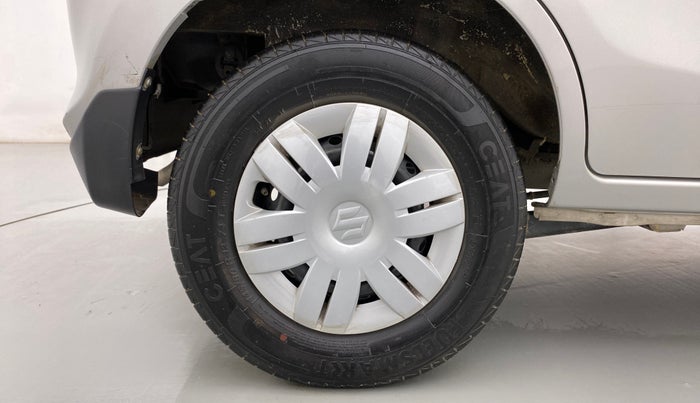 2022 Maruti Alto LXI O, Petrol, Manual, 7,372 km, Right Rear Wheel