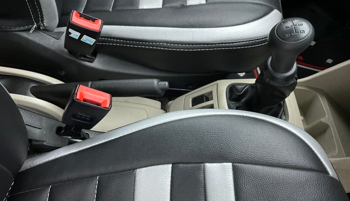 2022 Maruti Alto LXI O, Petrol, Manual, 7,372 km, Gear Lever