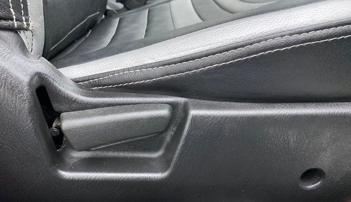 2022 Maruti Alto LXI O, Petrol, Manual, 7,372 km, Driver Side Adjustment Panel