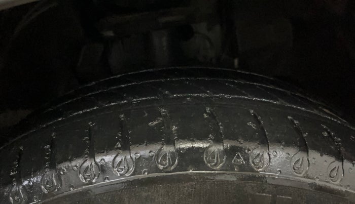 2022 Tata TIGOR XZ CNG, CNG, Manual, 69,926 km, Right Front Tyre Tread