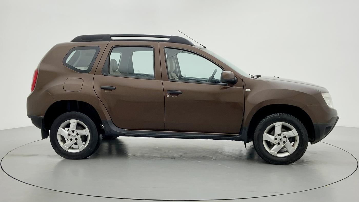 2014 Renault Duster 85 PS RXL OPT, Diesel, Manual, 85,351 km, Right Side View