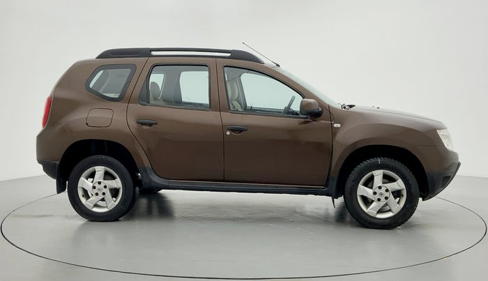 2014 Renault Duster 85 PS RXL OPT, Diesel, Manual, 85,351 km, Right Side View