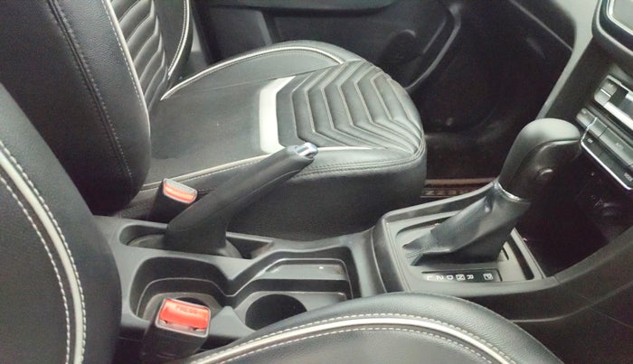 2020 Maruti Vitara Brezza ZXI AT SHVS, Petrol, Automatic, 91,792 km, Gear Lever